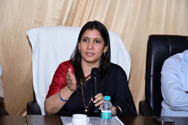 From Software Engineer in London to Top IAS Officer: Saumya Agarwal Appointed as Prayagraj’s New Commissioner