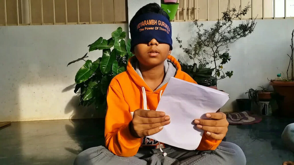 12-Year-Old Karnataka Boy Stuns Everyone, Reads and Identifies Objects While Blindfolded