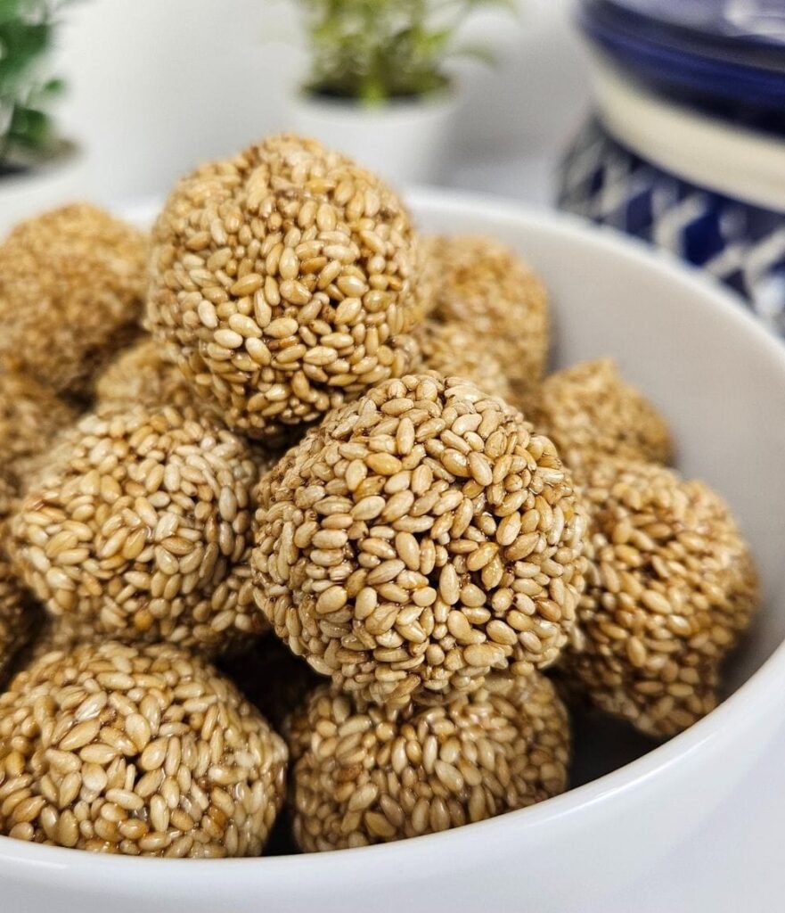 Til Ladoo Turns Superfood! Nutritionist Reveals 12 Powerful Winter Benefits of This Traditional Treat