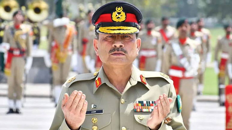 Pakistan’s ‘Marshal Doctrine’ Collapses: How General Asim Munir Reinvented the Coup Without Tanks on the Streets
