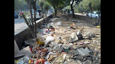 Dug-Up Roads, Open Pits: Indirapuram Residents Struggle Amid Ongoing Civic Works