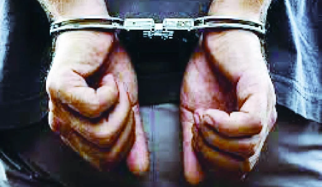 अमरनाथ यात्रा के नाम पर फर्जी सरकारी अधिकारी गिरफ्तार, गंदरबल में वेंडरों से ठगी का आरोप