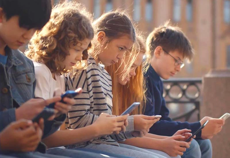 Digital Childhood Crisis: How Excessive Screen Time Is Reshaping Young Minds