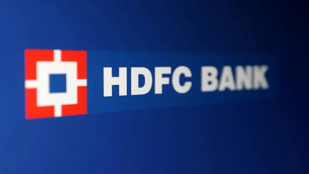 HDFC बैंक पर अमेरिका में तीन लॉ फर्मों की जांच, निवेशकों को संभावित सिक्योरिटीज उल्लंघन पर दावों के लिए बुलाया