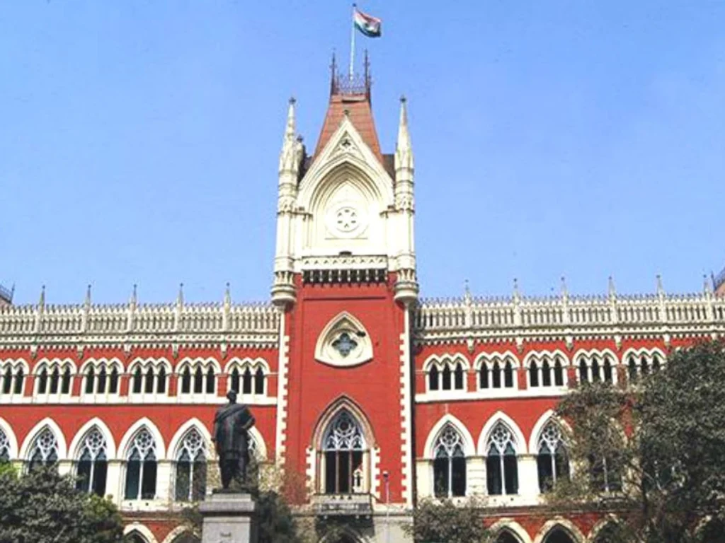 कलकत्ता हाई कोर्ट ने टीएमसी को अंतरिम राहत देने से किया इनकार, ₹440 करोड़ वाले तीन बैंक खाते फ्रीज रहेंगे