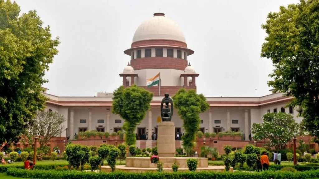 रिहायशी इलाकों में व्यावसायिक गतिविधियों पर सुप्रीम कोर्ट समिति सख्त, कहा- नियमों का उल्लंघन ‘सिस्टम के साथ धोखा’
